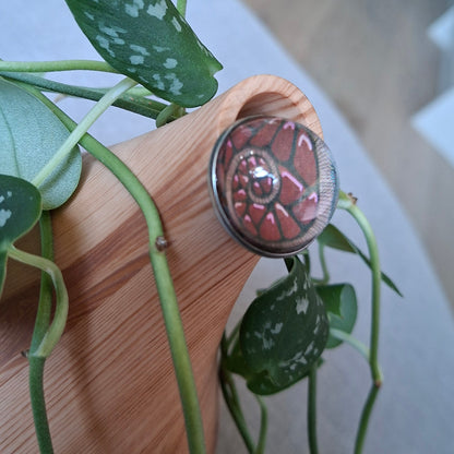 Round Brooch Pins